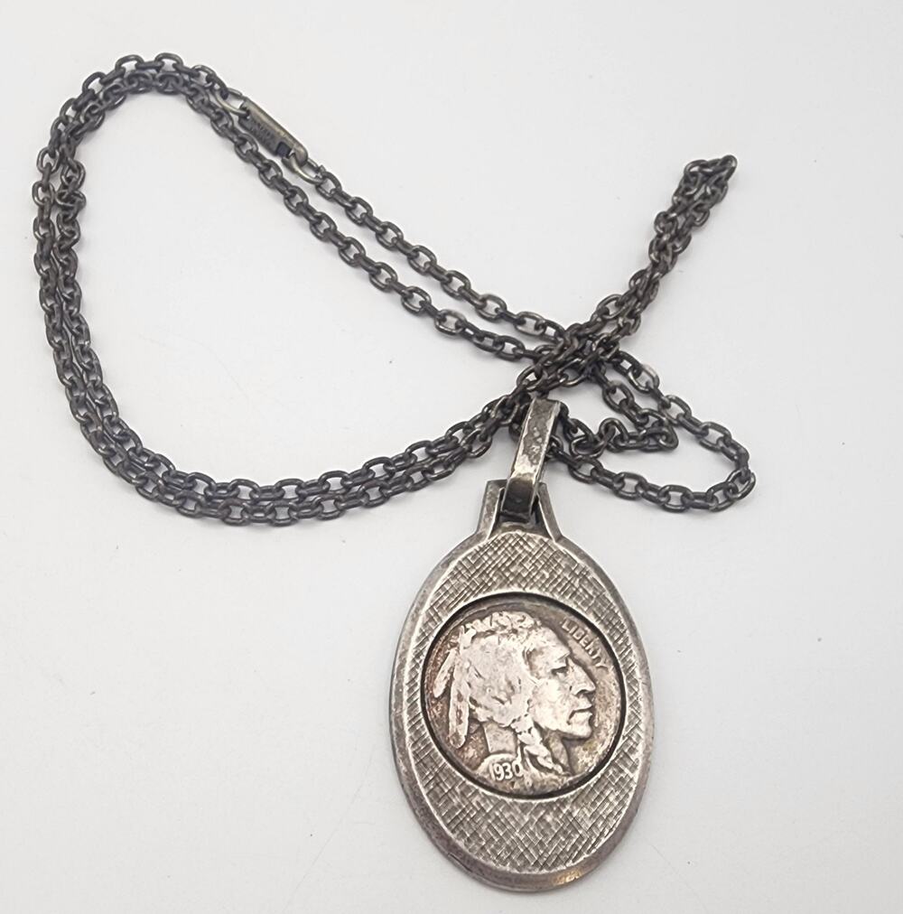 Vintage 1930 Indian Head Nickel Silver Pendant Necklace with Chain Jewelry